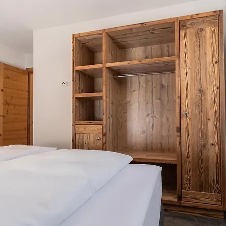 Scheiber Apartment *